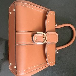 Hand bag